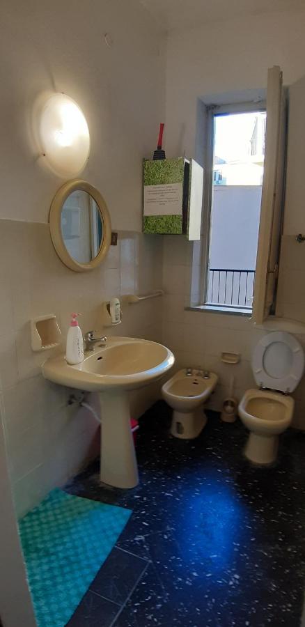 Stanza Privata In Appartamento Per Smart Working, Digital Nomads O Coliving Palermo Eksteriør billede